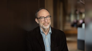 Wikipedia Founder Sees No Threat From Musk's Grokipedia