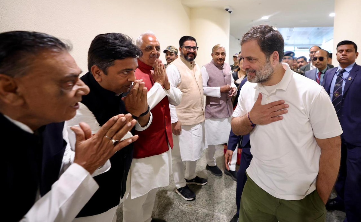 LIVE: राहुल गांधी की सुल्तानपुर कोर्ट में पेशी, लखनऊ पहुंचे, अमित शाह करेंगे बांग्लादेश बॉर्डर का दौरा