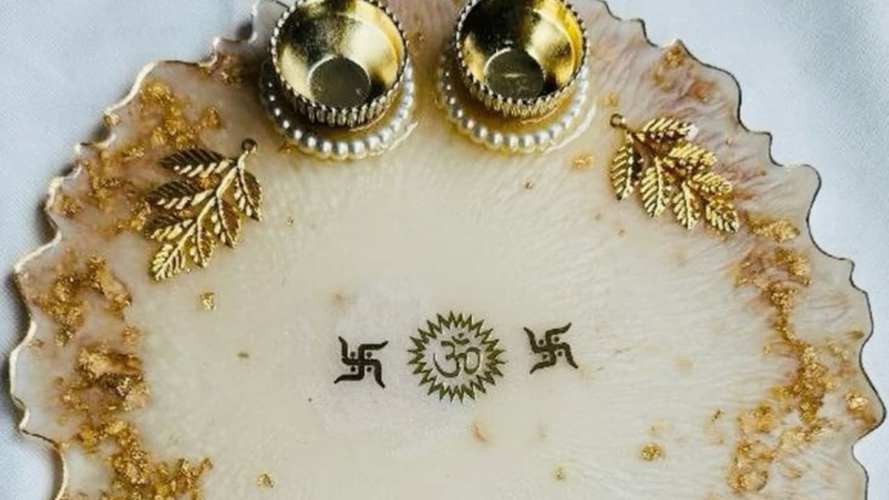 White and earthy decor elements arranged for a calm and focused Maha Shivratri puja setup