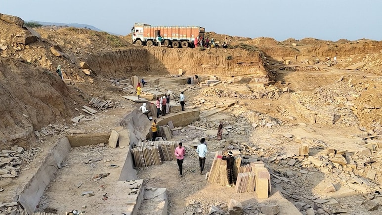 Illegal Mining: पहाड़ों का सीना छलनी कर प्रकृति की सुंदरता से खिलवाड़, एमपा में खनन माफिया हुए बेलगाम