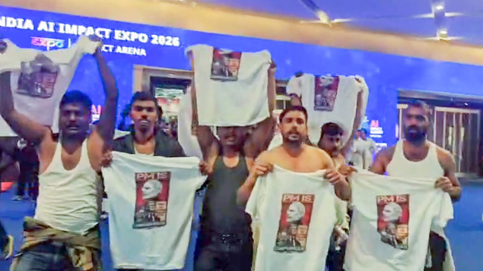 Rahul Gandhi News | BJP vs Congress: 'Lashkar-e-Rahul' Jibe Sparks Massive Political Row