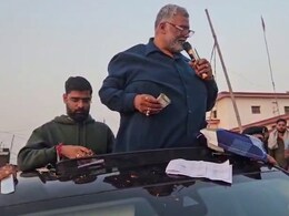 पूछा अकाउंट नंबर और काट दिया चेक.... बिहार में जब अग्निकांड के पीड़ितों की मदद करने पहुंचे पप्पू यादव