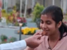 परीक्षा पे चर्चा के दौरान पीएम मोदी ने छात्रों संग बांटी छत्तीसगढ़ की थेथरी और खुरमी, जानें इन टेस्टी स्नैक्स की आसान रेसिपी