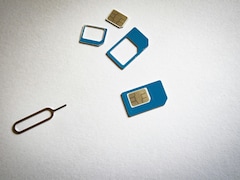 क्या सोने से बना होता है आपके फोन का सिम कार्ड? चीनी शख्स ने जमा कर लिया 26 लाख का गोल्ड