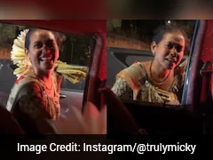 Heartwarming Exchange Between Woman And Flower Seller Goes Viral, Wins Hearts