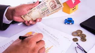 Fitment Factor Update: सरकारी कर्मचारियों के लिए बड़ा मौका, सैलरी और पेंशन में हुए ये बड़े सुधार, जानिए क्या है नया अपडेट