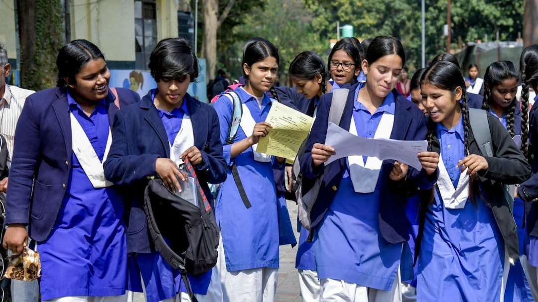 CBSE Board Exams 2026 Live Updates: 12th English Exam Today; Check Syllabus And Marking Scheme