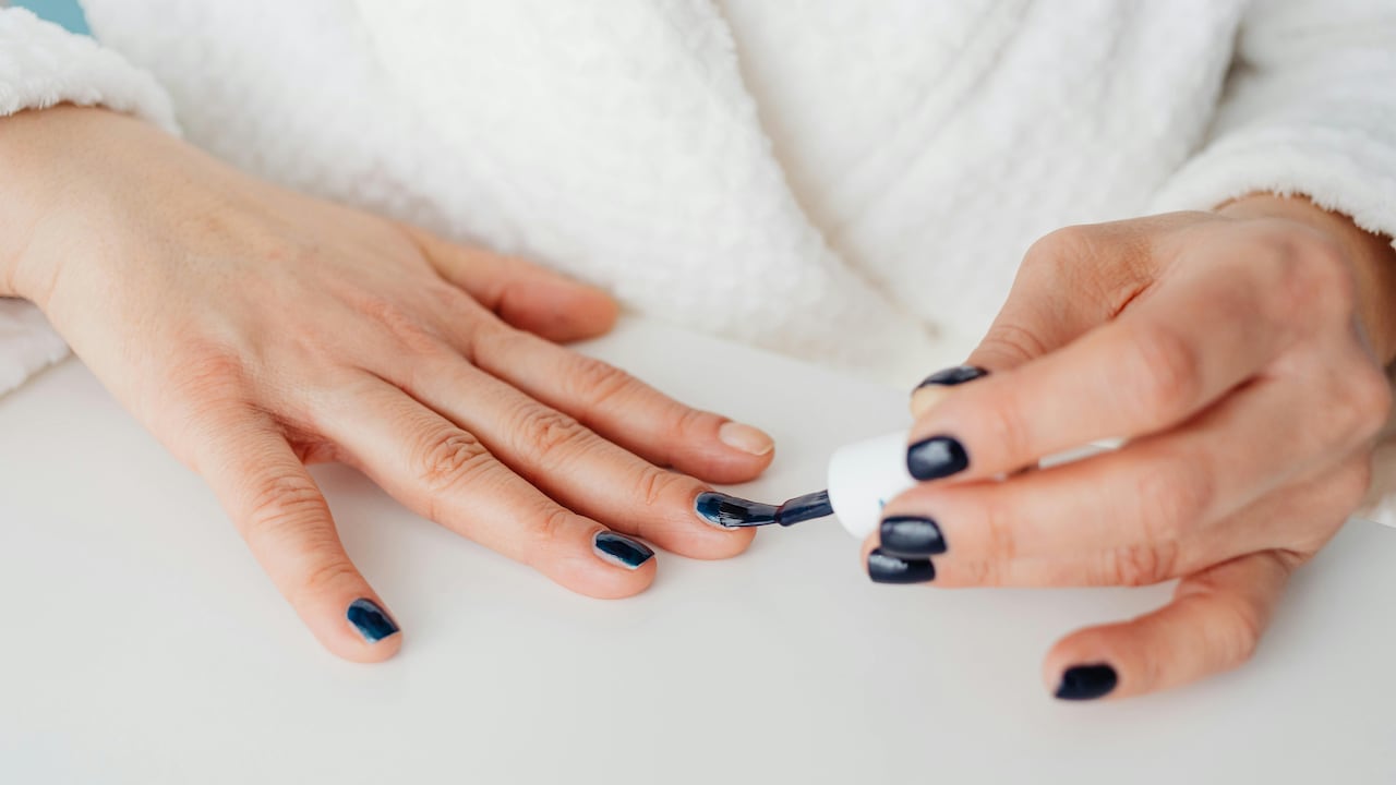 Top 5 Nail Paint Shades That Instantly Make Your Hands Look Brighter And More Polished