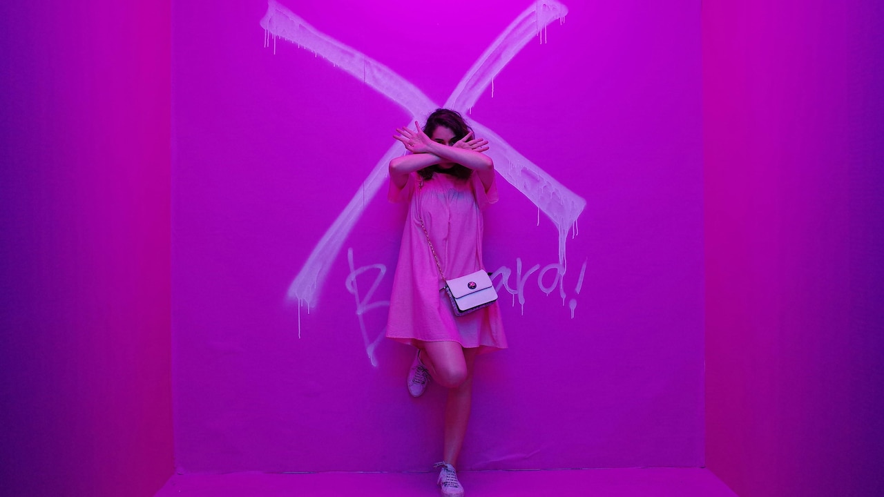 Best Sling Bag Size For Daily Use: How To Choose For Daily Use And Everyday Outfits