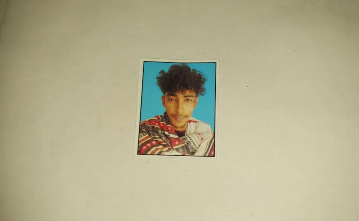 2 Arrested In Bengal's Murshidabad For Sharing Indian SIM OTPs To Pakistan