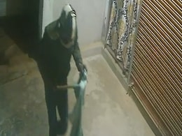सीसीटीवी ढकने चला चोर, खुद ही कैमरे में कैद हो गया, चोरी का मास्टर प्लान हुआ फेल