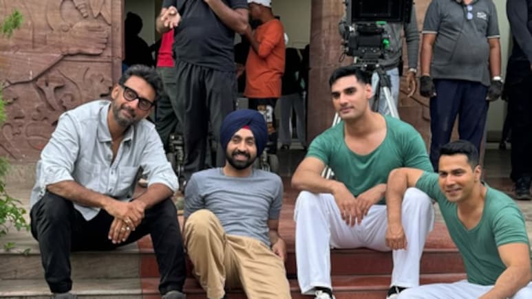 बॉर्डर 2 के लिए सनी देओल ने तुरंत भर दी थी हामी, प्रोड्यूसर ने बताया दिलजीत-वरुण-अहान की कैसे हुई फिल्म में एंट्री