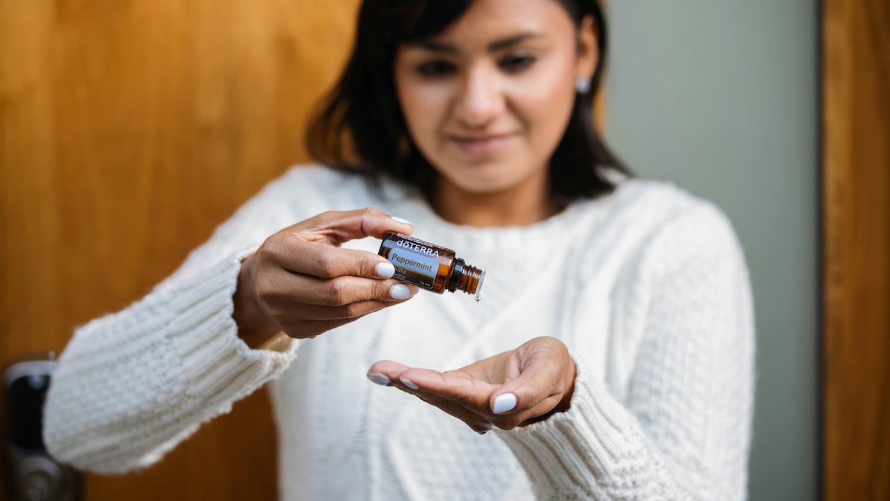 5 best-selling hair oils for daily shine and strength under ₹500 5 best-selling hair oils for daily shine and strength under ₹500