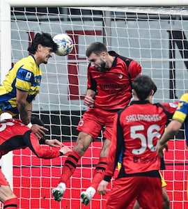 Serie A: AC Milan Beaten By Parma, Napoli Rage At Officials