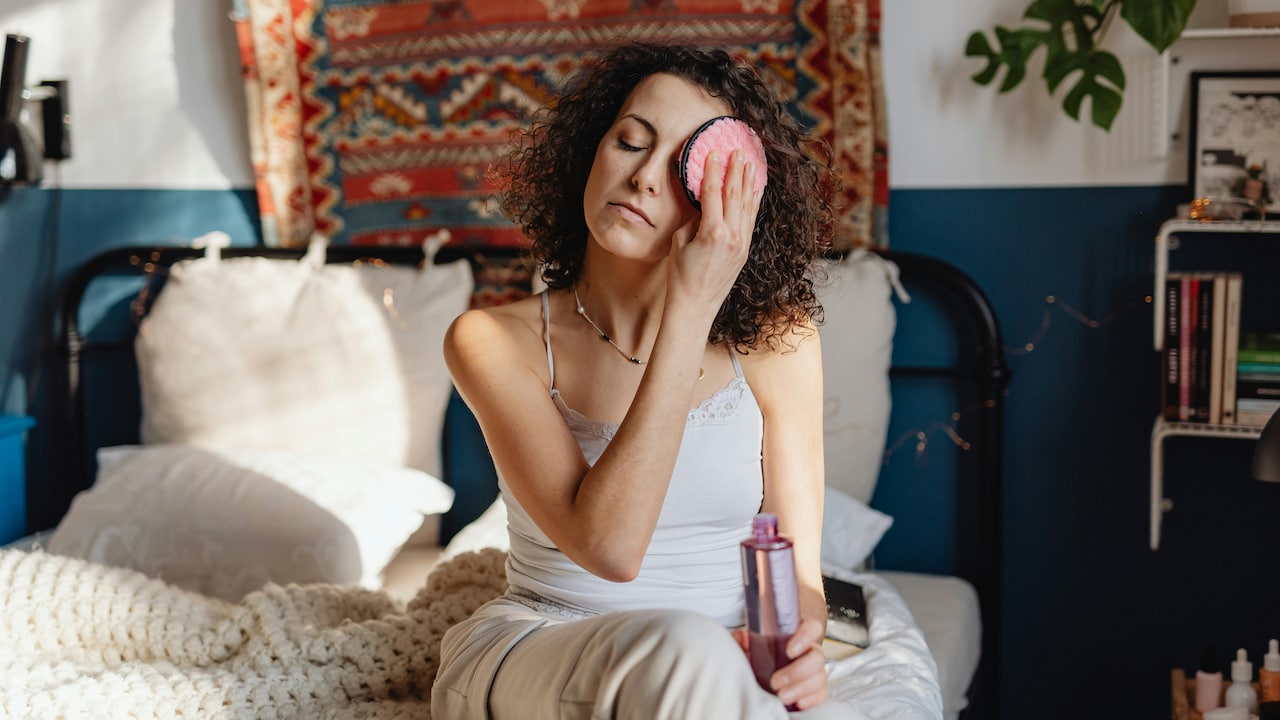 Make making removing process quick and easy with these micellar water