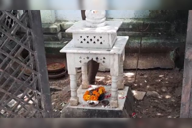 संतो की प्राचीन धूणा