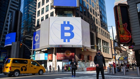 Crypto Exchanges Buckle As Stock Losses Mount Amid Exodus