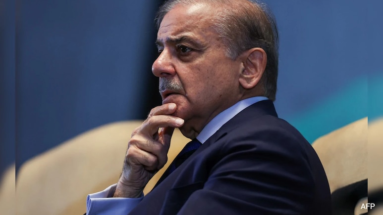 Pakistan Weighs 'All Options' To Repay $3 Billion UAE Loan