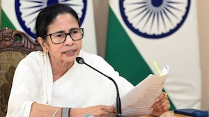 Mamata Banerjee Labels Election Commission 'Tughlaqi'; BJP Calls Her 'Jamaat's B-Team'