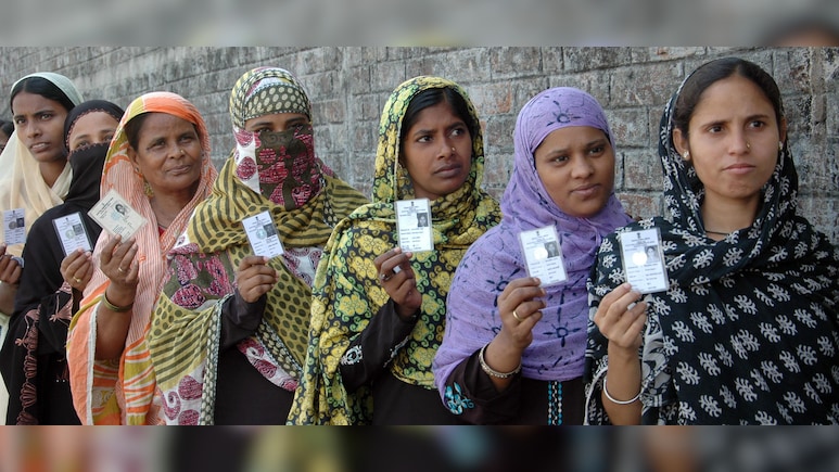 बंगाल में मुस्लिम फैक्टर: 62 सीटों का वो गणित जिसने ममता बनर्जी को चौंकाया और बीजेपी को जिताया