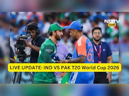 IND vs PAK LIVE: पाकिस्तानने नाणेफेक जिंकली, दोन्ही कर्णधारांनी हस्तांदोलन केलं का?