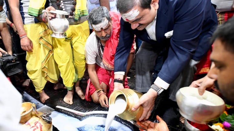 Gautam Adani Pays Obeisance At Baba Baidyanath Temple In Jharkhand's Deoghar