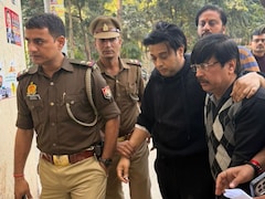 कानपुर लैंबॉर्गिनी केस: तंबाकू कारोबारी के बेटे शिवम मिश्रा की गिरफ्तारी की तस्वीर आई सामने