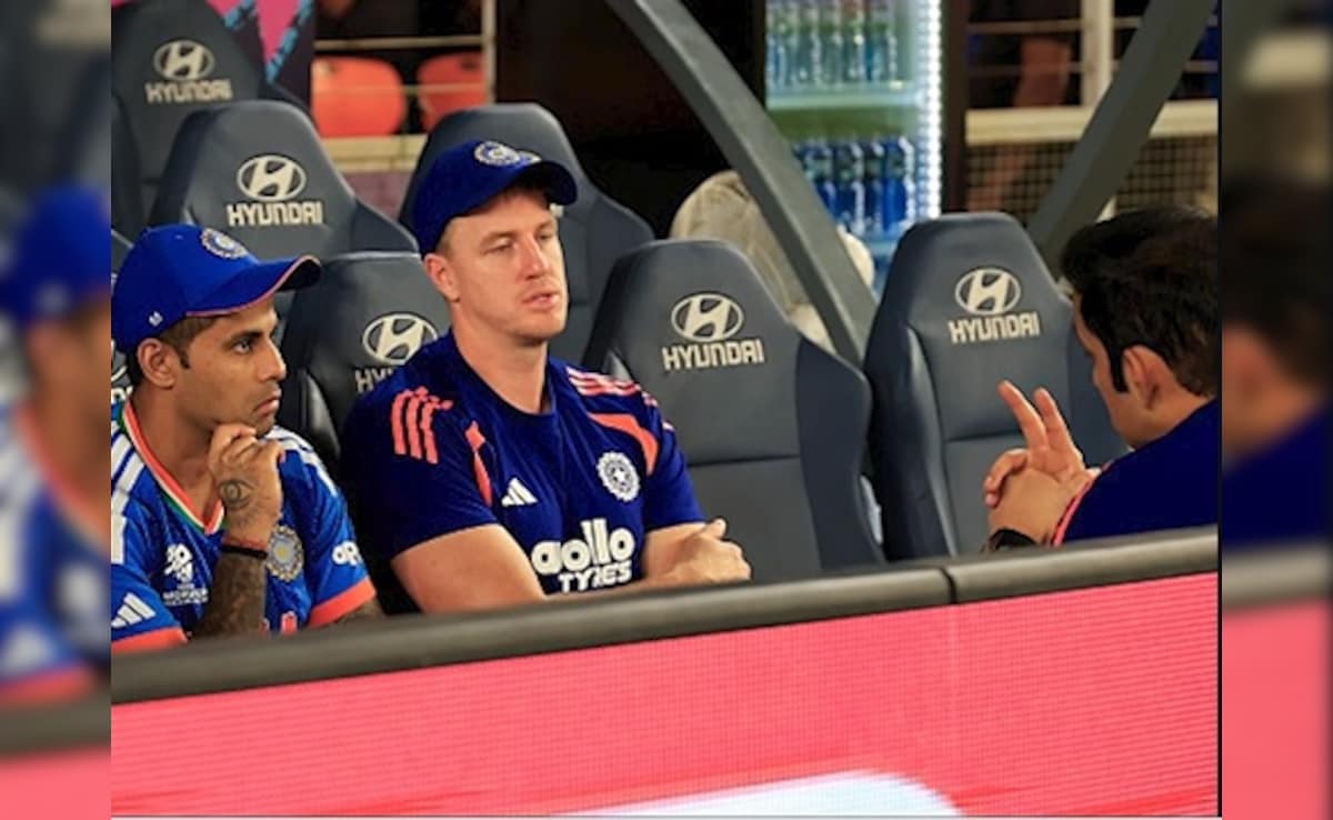 करारी हार के बाद एक्शन में गौतम गंभीर, अगले मैच में कटेगा Abhishek Sharma का पत्ता? कप्तान और गेंदबाजी कोच से की बात