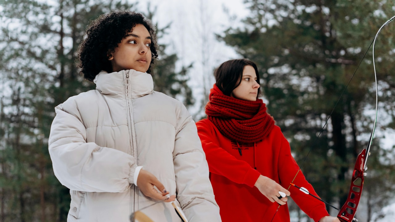 Modern Winter Jackets Explained: 10 Reasons They're Warm Even Without the Bulk.