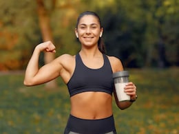 Nutritionist Explains Why And How Women Should Consume Protein Powder