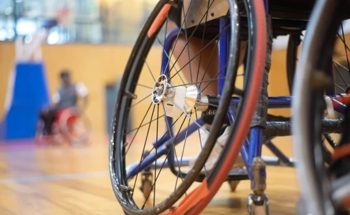 Wheelchair User Alleges Southwest Airlines Left Her Stranded In Airport Restroom: "Caused Emotional Distress"