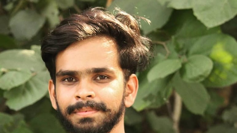 'माता-पिता पर बोझ नहीं बनना चाहता...' प्रतियोगी परीक्षा की तैयारी कर रहे युवक ने की आत्महत्या, सुसाइड नोट मिला