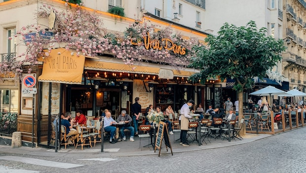 The Bloody French History Of How Restaurants Began