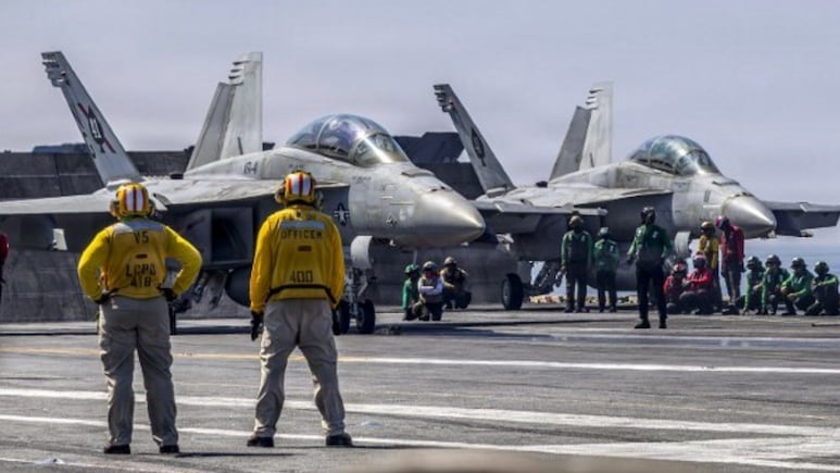 ईरान की सीमा पर खड़ी अमेरिकी सेना हमला क्यों नहीं कर रही? किसका कर रही इंतजार