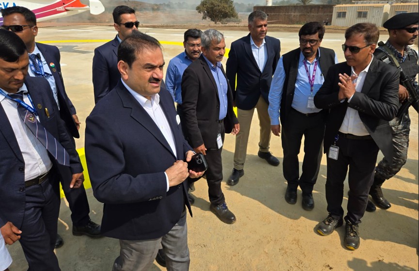 अदाणी समूह के चेयरमैन गौतम अदाणी पहुंचे भागलपुर, 30 हजार करोड़ के मेगा पावर प्रोजेक्ट का लिया जायजा