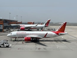 क्या आप जानते हैं कि ज़्यादातर हवाई जहाज सफेद क्यों होते हैं?