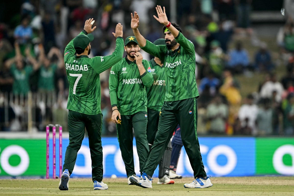 PAK vs ENG LIVE Score, T20 World Cup 2026:  पाकिस्तान ने इंग्लैंड के खिलाफ टॉस जीत चुनी बैटिंग, इस दिग्गज की हुई वापसी
