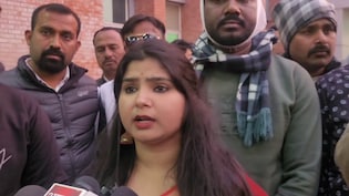 सोनभद्र: लोढ़ी टोल प्लाजा पर भारी बवाल, महिला वकील के साथ मारपीट के बाद भड़के वकील और सवर्ण आर्मी