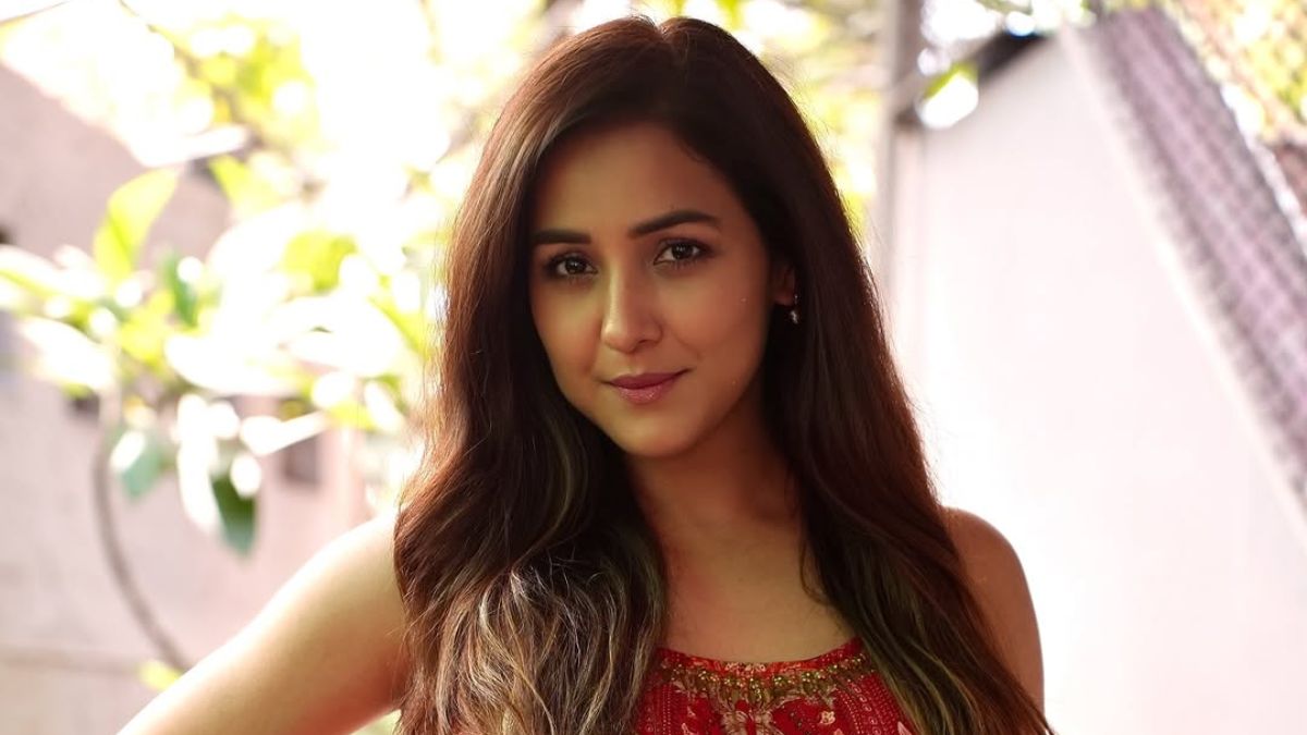 Why Neeti Mohan Says Pregnancy Weight Gain Was 'Fine' And How Motherhood Changed Everything