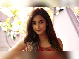 Why Neeti Mohan Says Pregnancy Weight Gain Was 'Fine' And How Motherhood Changed Everything