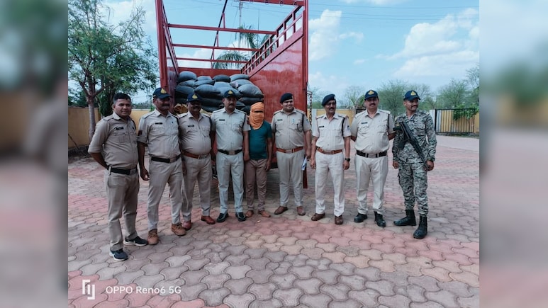 डोडा चूरा के 12 बैग गायब! हाई कोर्ट की सख्ती के बाद शिवपुरी में 7 पुलिसकर्मी लाइन अटैच, 7 दिन में रिपोर्ट तलब