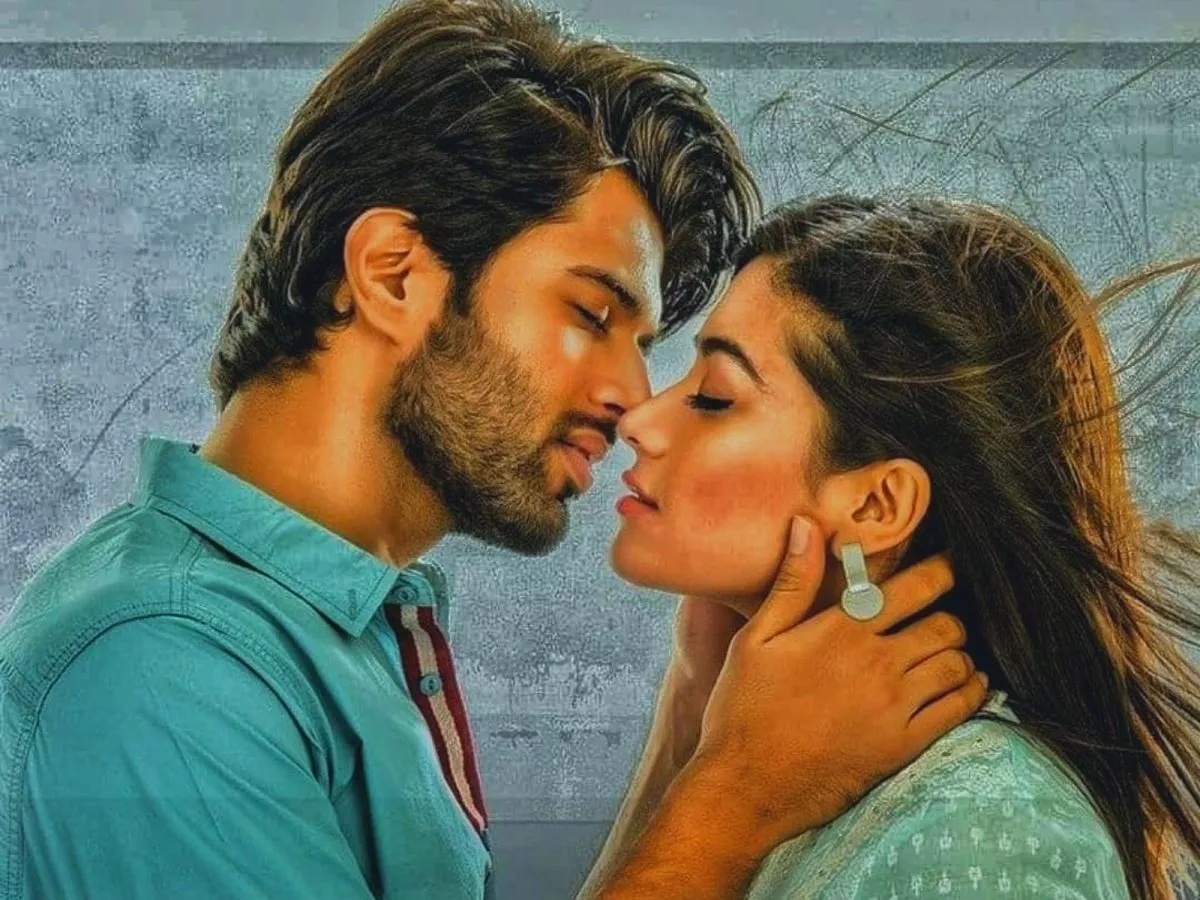 When Rashmika Mandanna Spoke About First Onscreen Kiss With Vijay Deverakonda In <i>Geetha Govindam</i>: "200 People Were Watching"