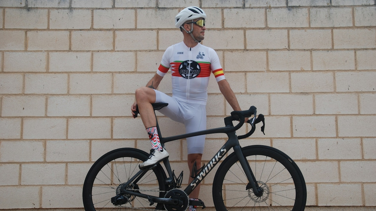 Make your sporty cycling shorts look stylish with these easy fashion tips