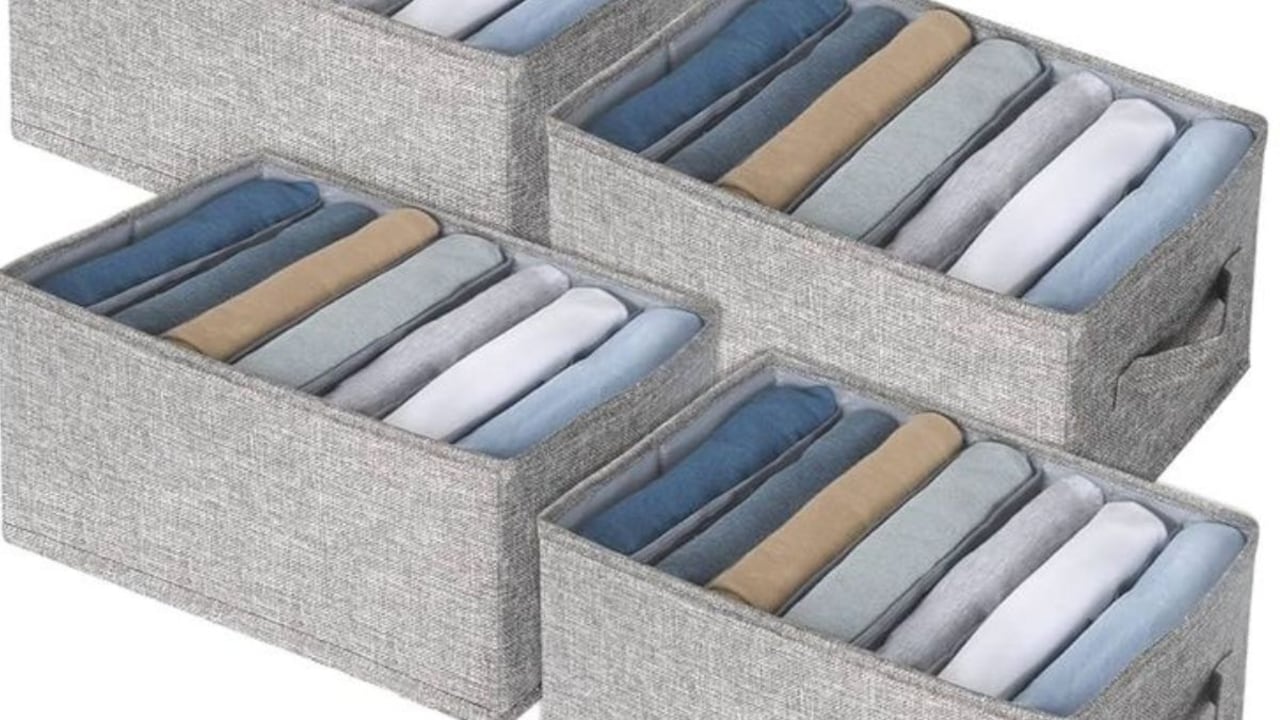 How To Organise Your Wardrobe For Free: 7 Zero-Cost Hacks How To Organise Your Wardrobe For Free: 7 Zero-Cost Hacks