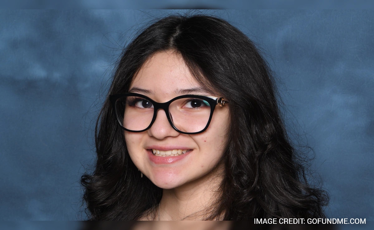 Chicago Girl Fighting Father's Deportation Dies Of Rare Cancer At 16