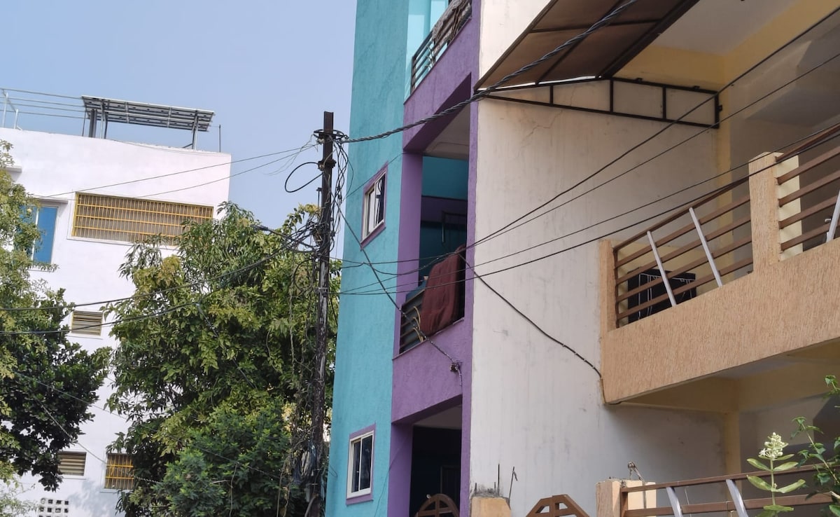 14-Year-Old Boy Dies By Suicide In Bhopal, Mobile Game Obsession Suspected