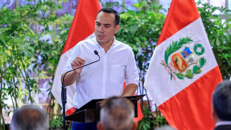 Peru President Impeached After 4 Months In Office Amid Corruption Charges