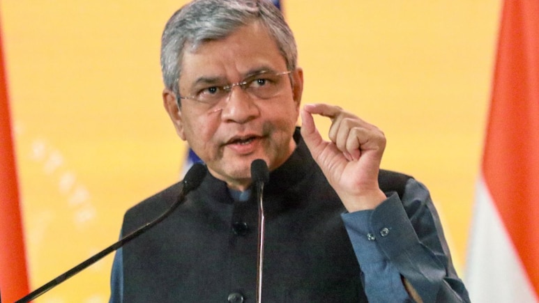 कंटेंट पब्लिशर का, कमाई कंपनियों की...रेवेन्यू शेयरिंग का ये मॉडल क्यों गलत? अश्विनी वैष्णव भी चाहते हैं बदलाव