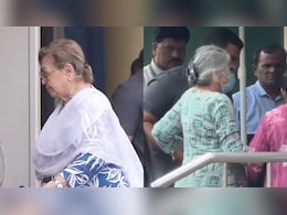 Salim Khan's Wives Salma And Helen Along With Salman-Iulia Visit Lilavati Hospital In Mumbai
