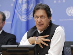 Gavaskar And Kapil Among 21 Ex-Captains Appealing For Imran Khans Treatment